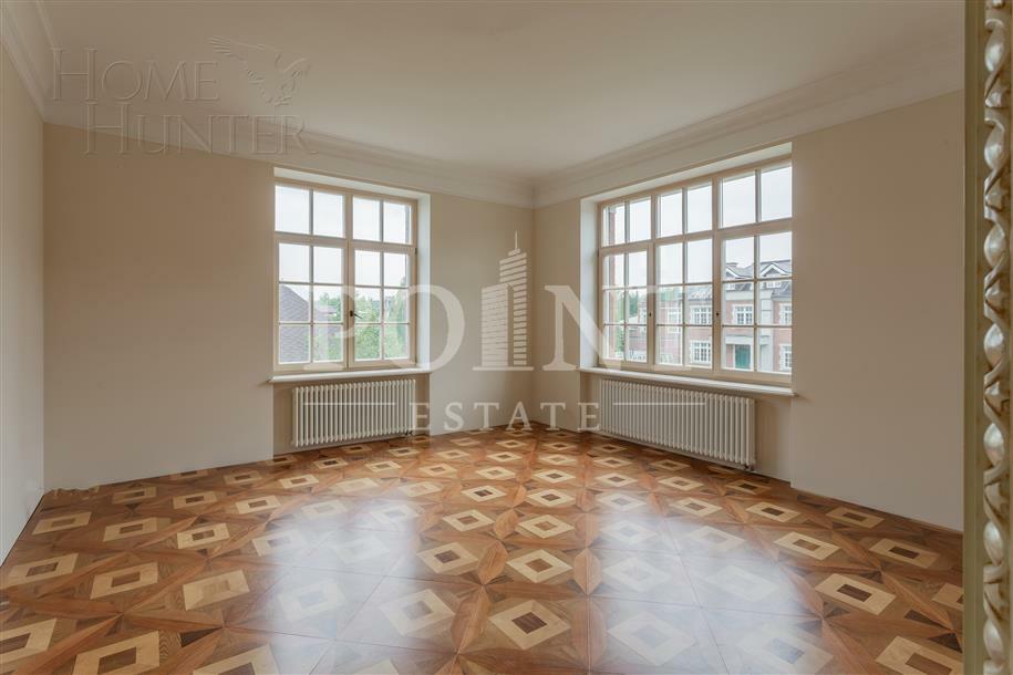 2-этажный коттедж 637.1 м² с отделкой