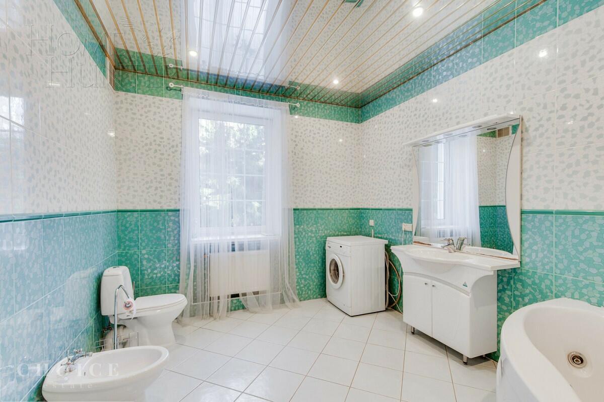 2-этажный коттедж 450 м² с отделкой