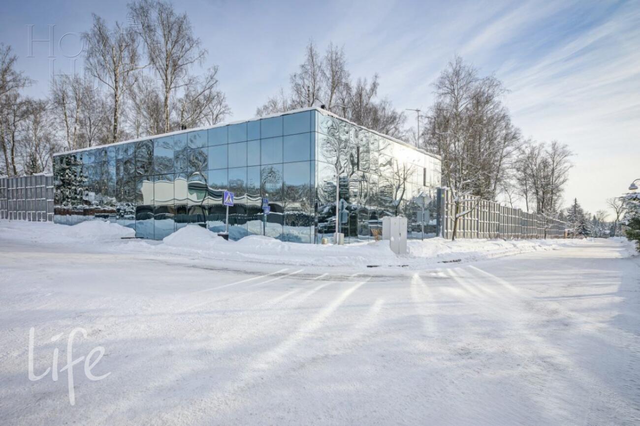 2-этажный коттедж 2 000 м² без отделки