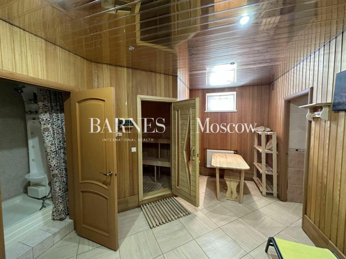 2-этажный коттедж 450 м² с отделкой