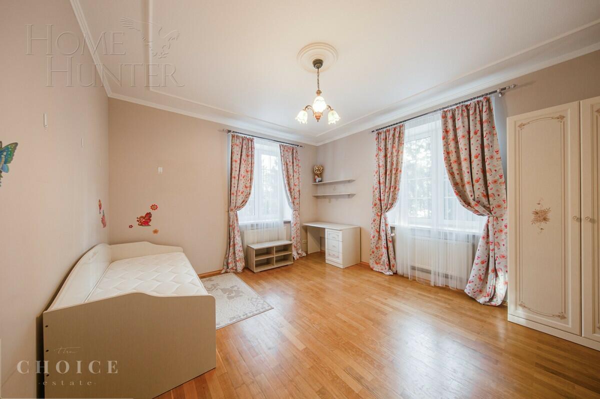 2-этажный коттедж 450 м² с отделкой