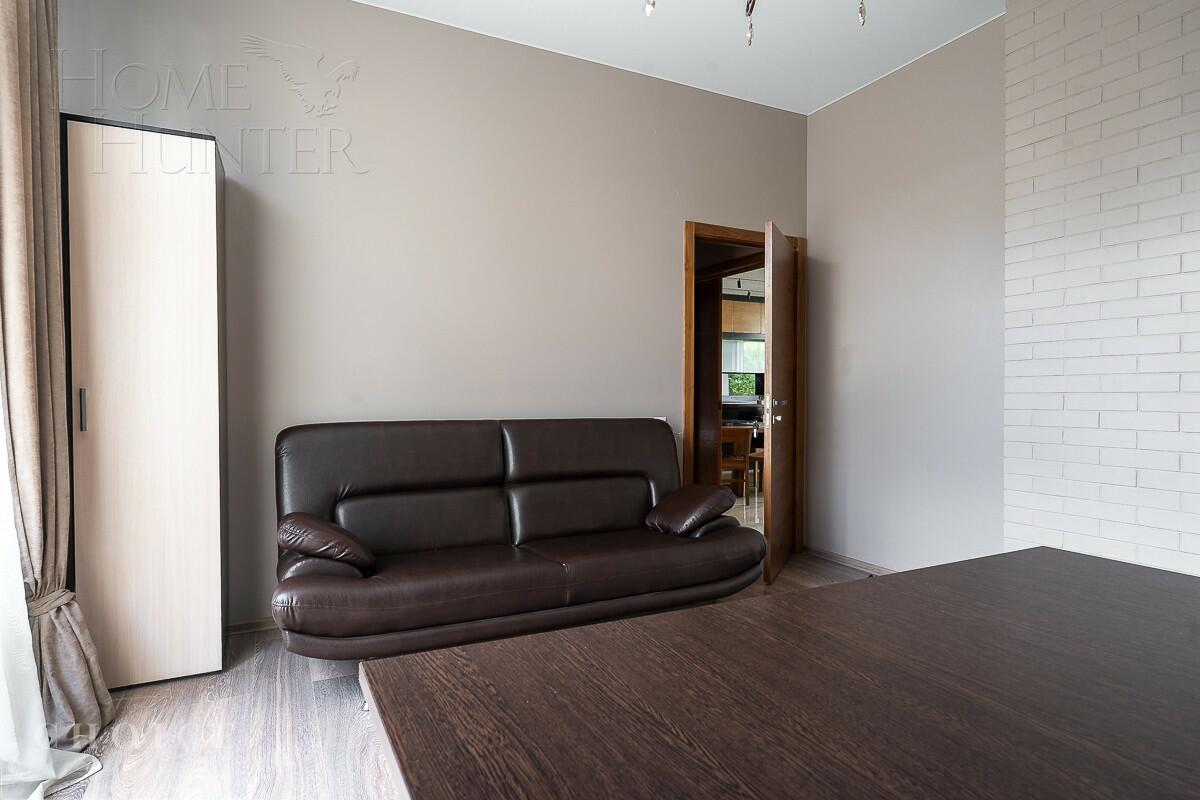 3-этажный таунхаус 600 м² с отделкой