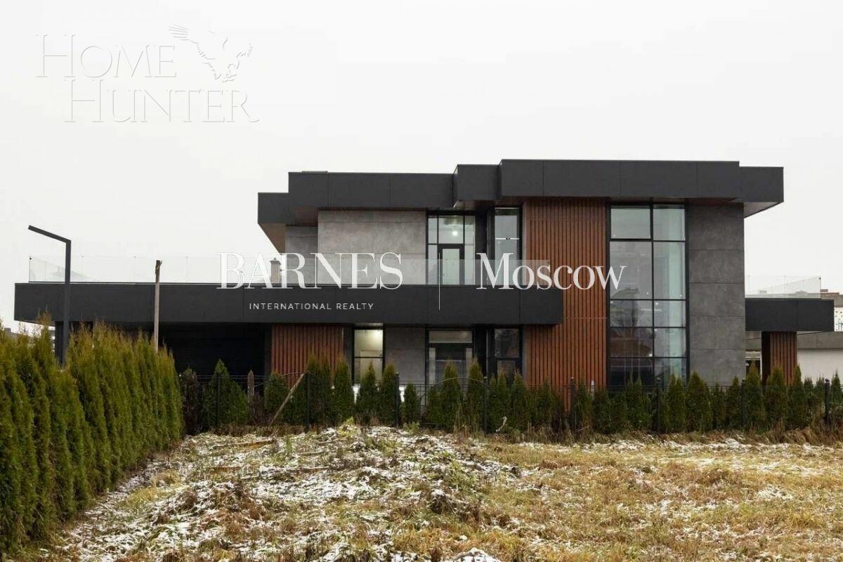 2-этажный коттедж 800 м² без отделки