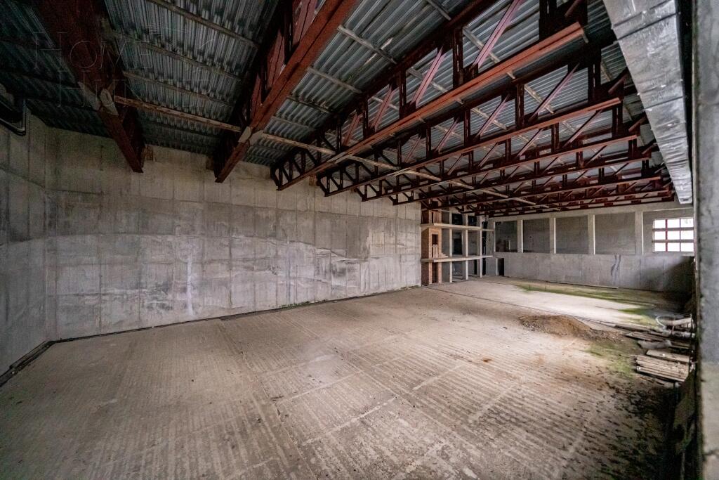 3-этажный коттедж 2 193.5 м² без отделки