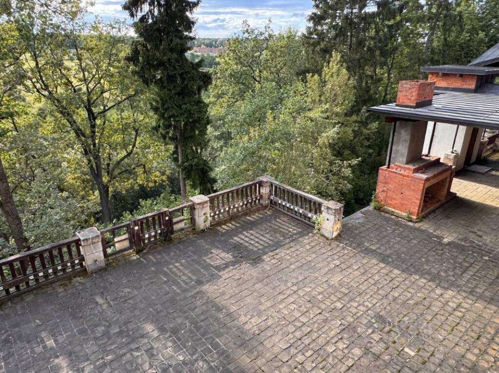 3-этажный коттедж 2 193.5 м² без отделки