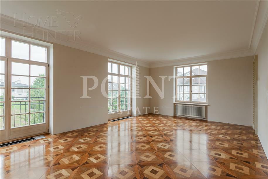 2-этажный коттедж 637.1 м² с отделкой