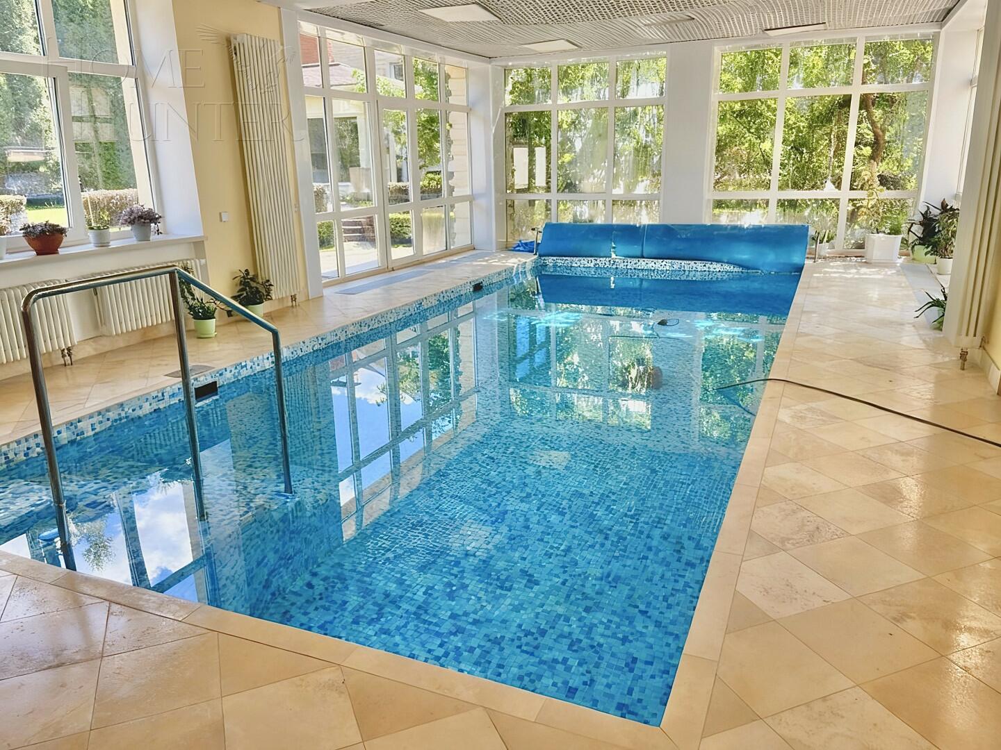 2-этажный коттедж 1 107 м² с отделкой