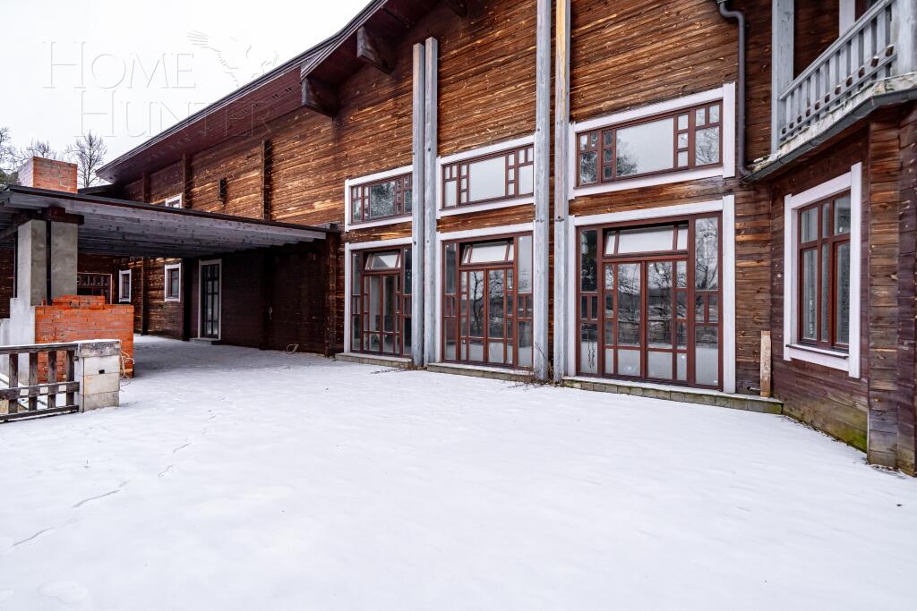 3-этажный коттедж 2 193.5 м² без отделки