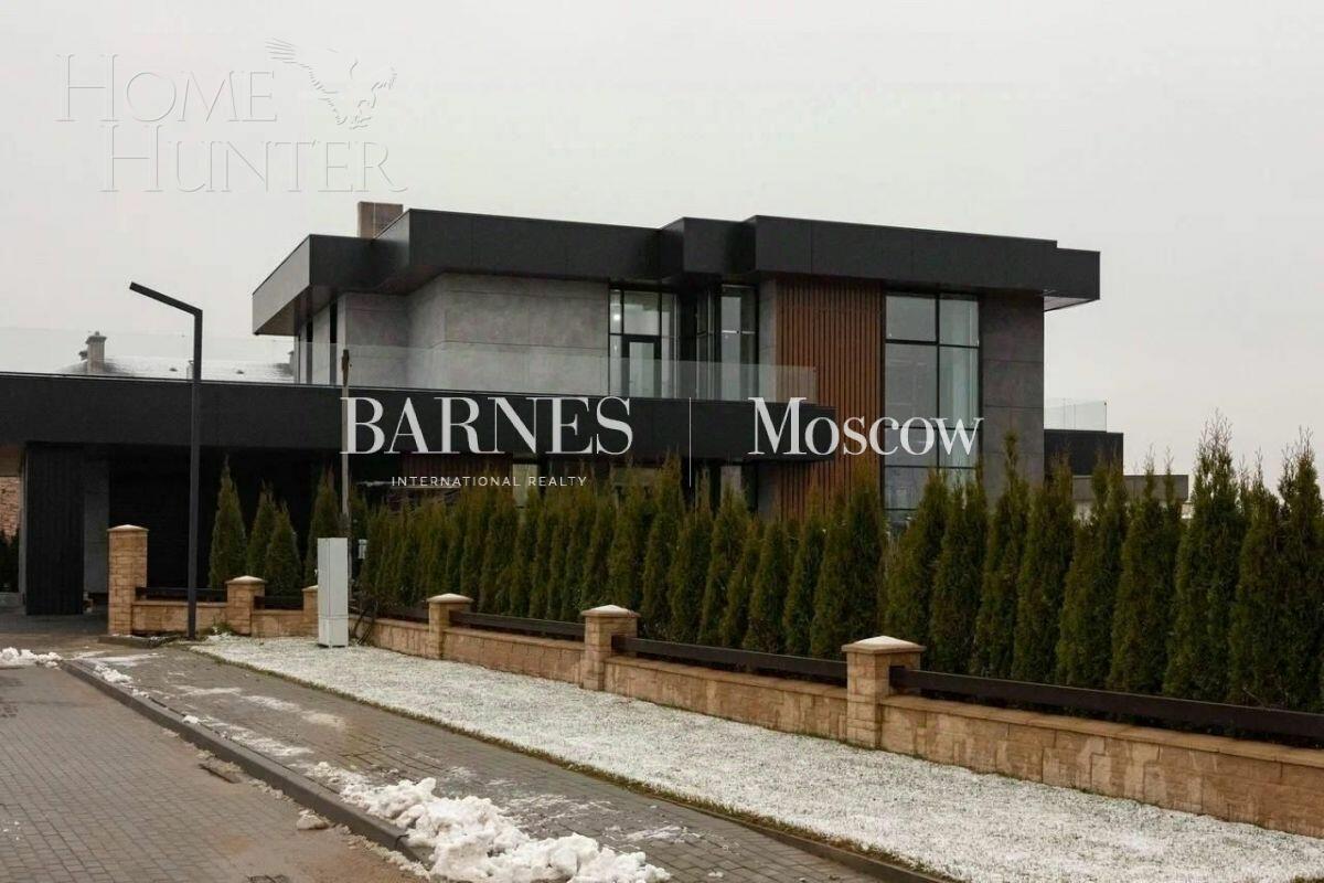 2-этажный коттедж 800 м² без отделки