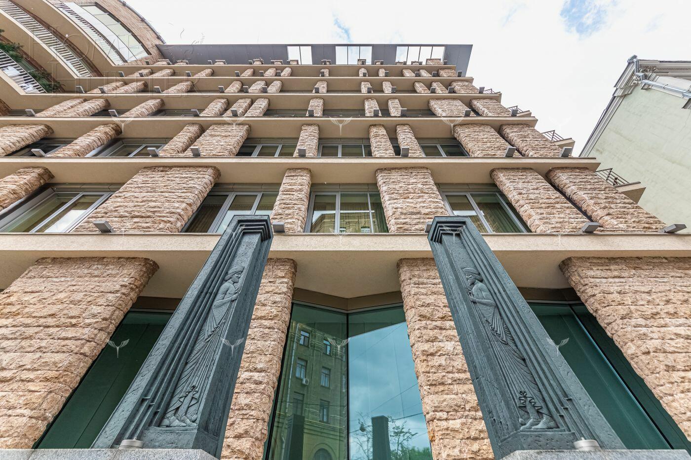 2-КОМН. КВАРТИРА С ОТДЕЛКОЙ 125.4 М² НА 8 ЭТАЖЕ