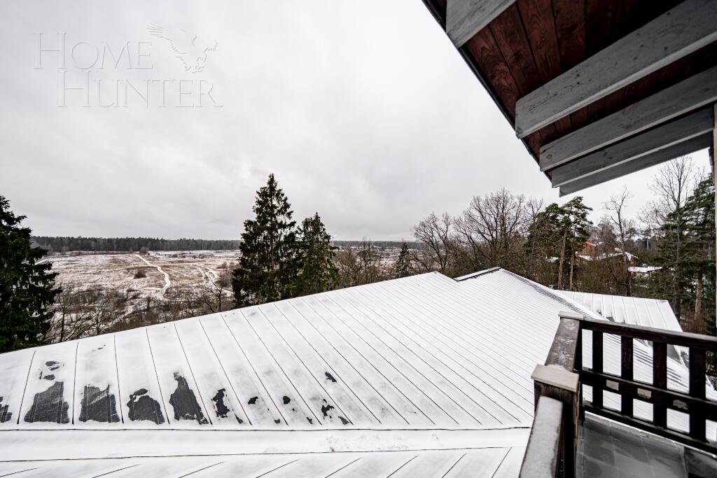 3-этажный коттедж 2 193.5 м² без отделки