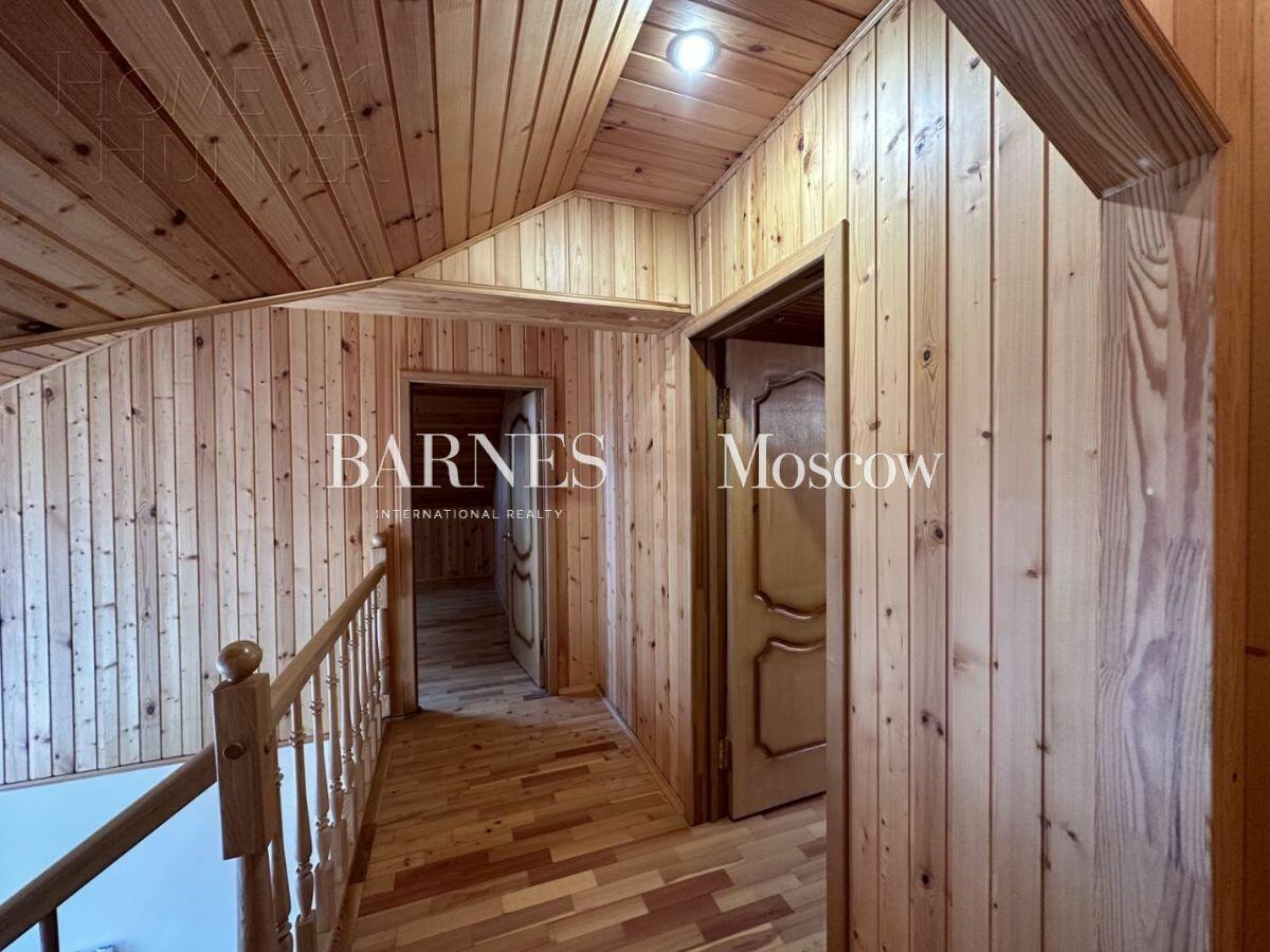 2-этажный коттедж 450 м² с отделкой