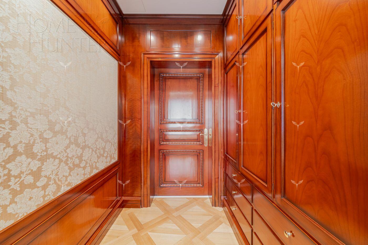 2-КОМН. КВАРТИРА С ОТДЕЛКОЙ 125.4 М² НА 8 ЭТАЖЕ