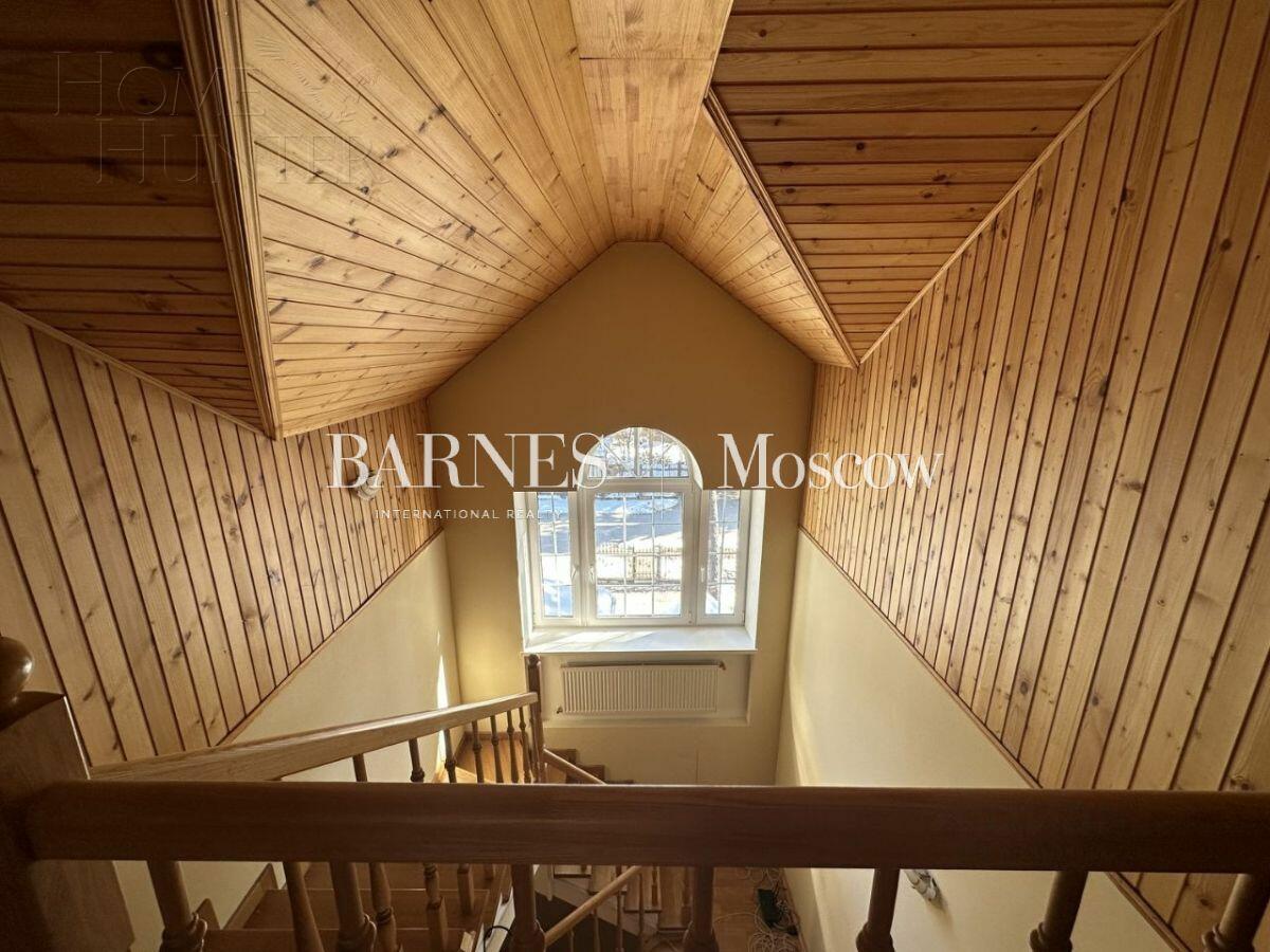 2-этажный коттедж 450 м² с отделкой