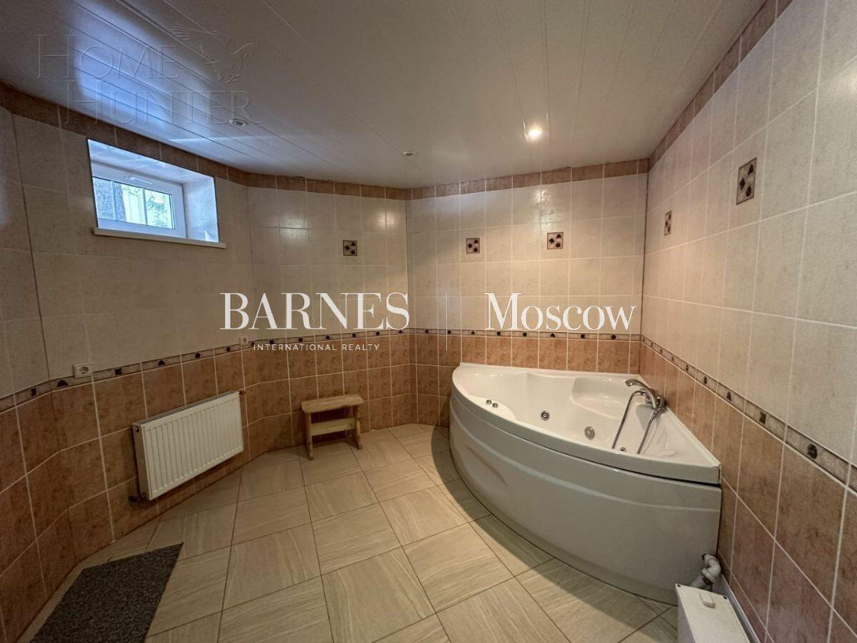 2-этажный коттедж 450 м² с отделкой