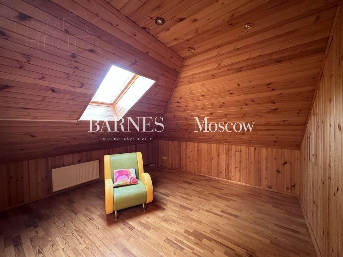 2-этажный коттедж 450 м² с отделкой