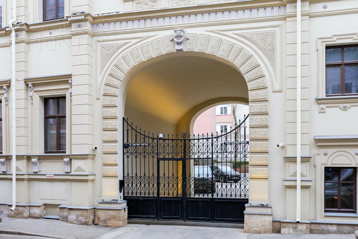 2-КОМН. КВАРТИРА С ОТДЕЛКОЙ 67.4 М² НА 2 ЭТАЖЕ