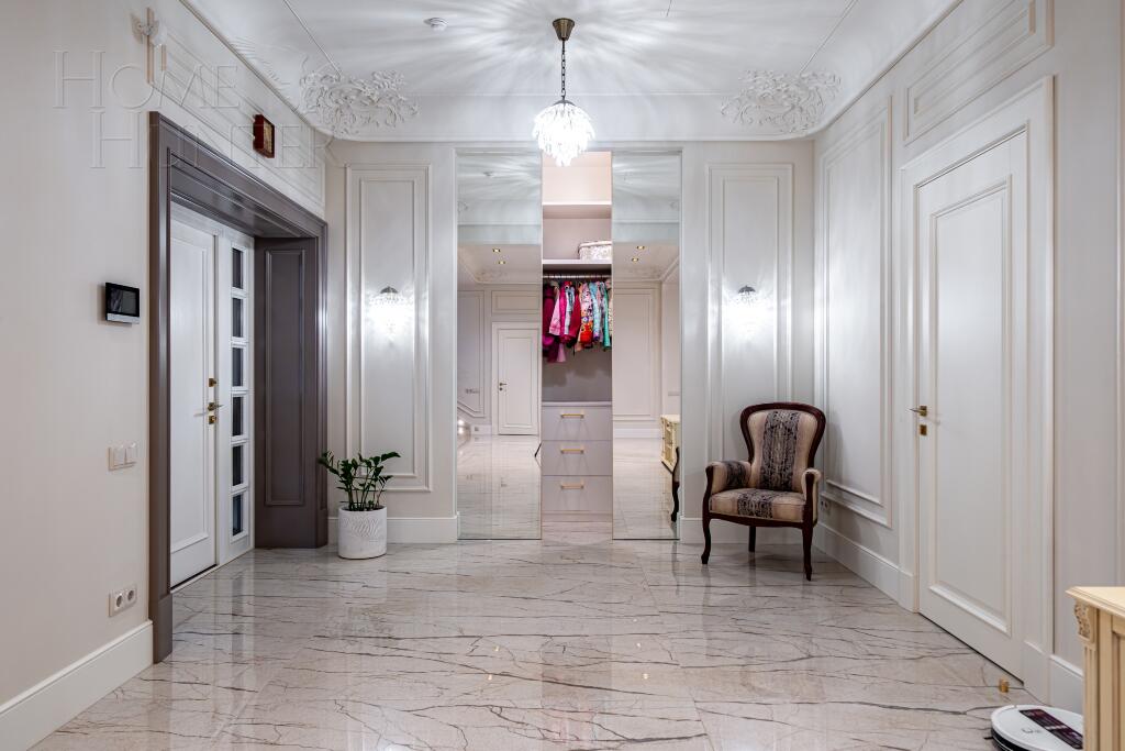 2-этажный коттедж 750 м² с отделкой