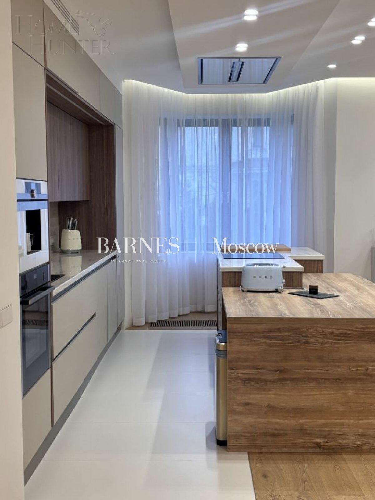 2-этажный коттедж 583 м² с отделкой