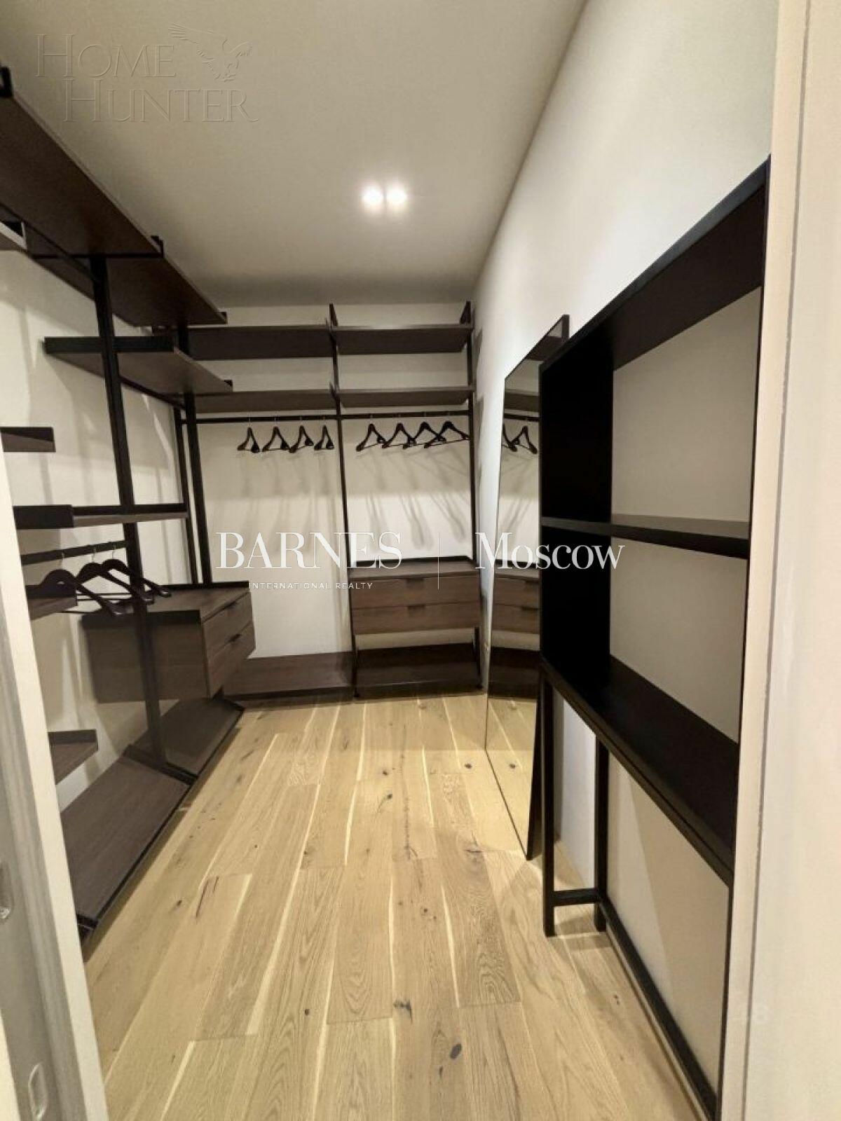 2-этажный коттедж 583 м² с отделкой