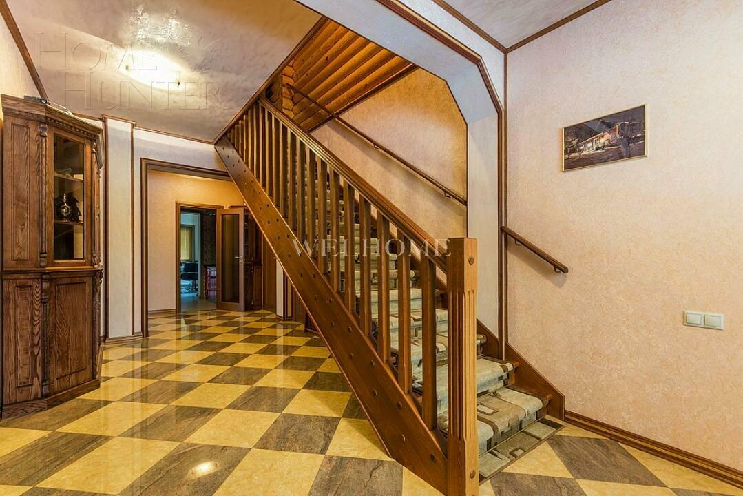 2-этажный коттедж 580 м² с отделкой