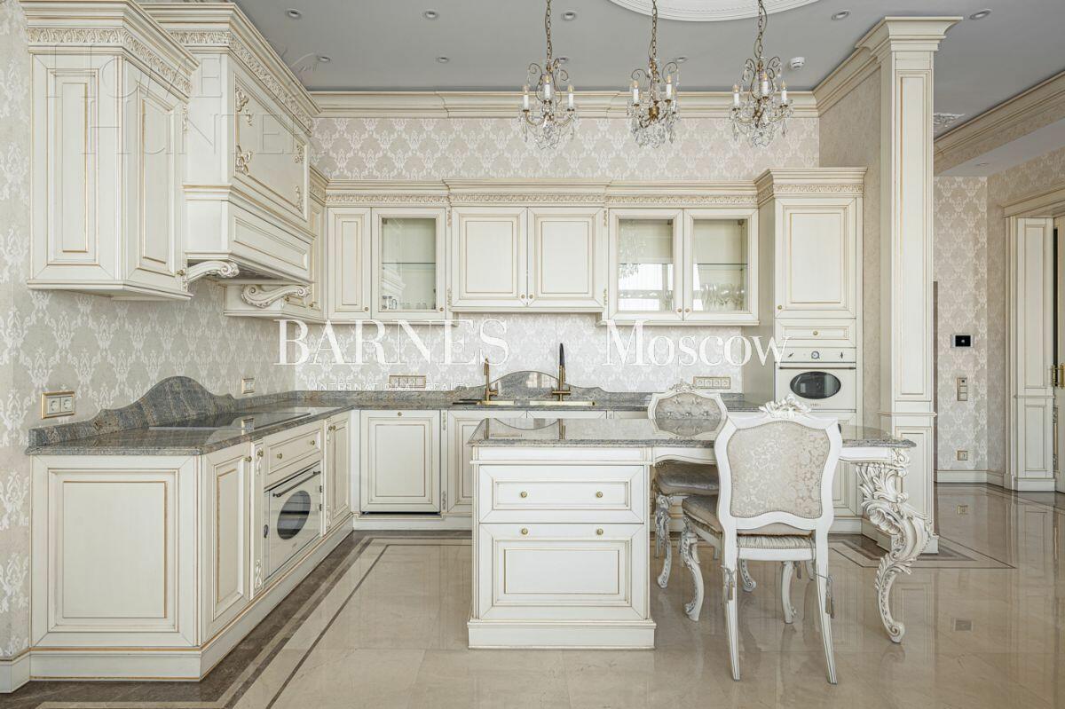 2-УРОВНЕВЫЙ ПЕНТХАУС С ОТДЕЛКОЙ 700 М² НА 12 ЭТАЖЕ