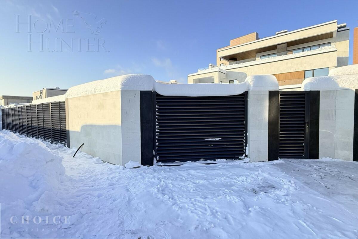 3-этажный коттедж 630 м² с отделкой