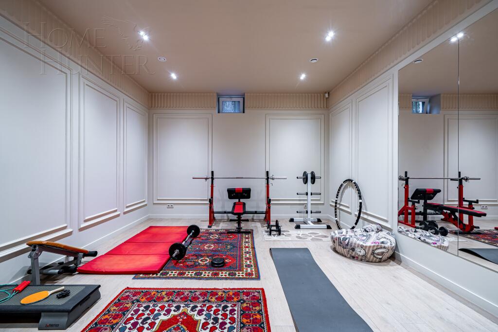 2-этажный коттедж 750 м² с отделкой