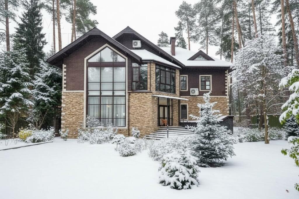 2-этажный коттедж 750 м² с отделкой