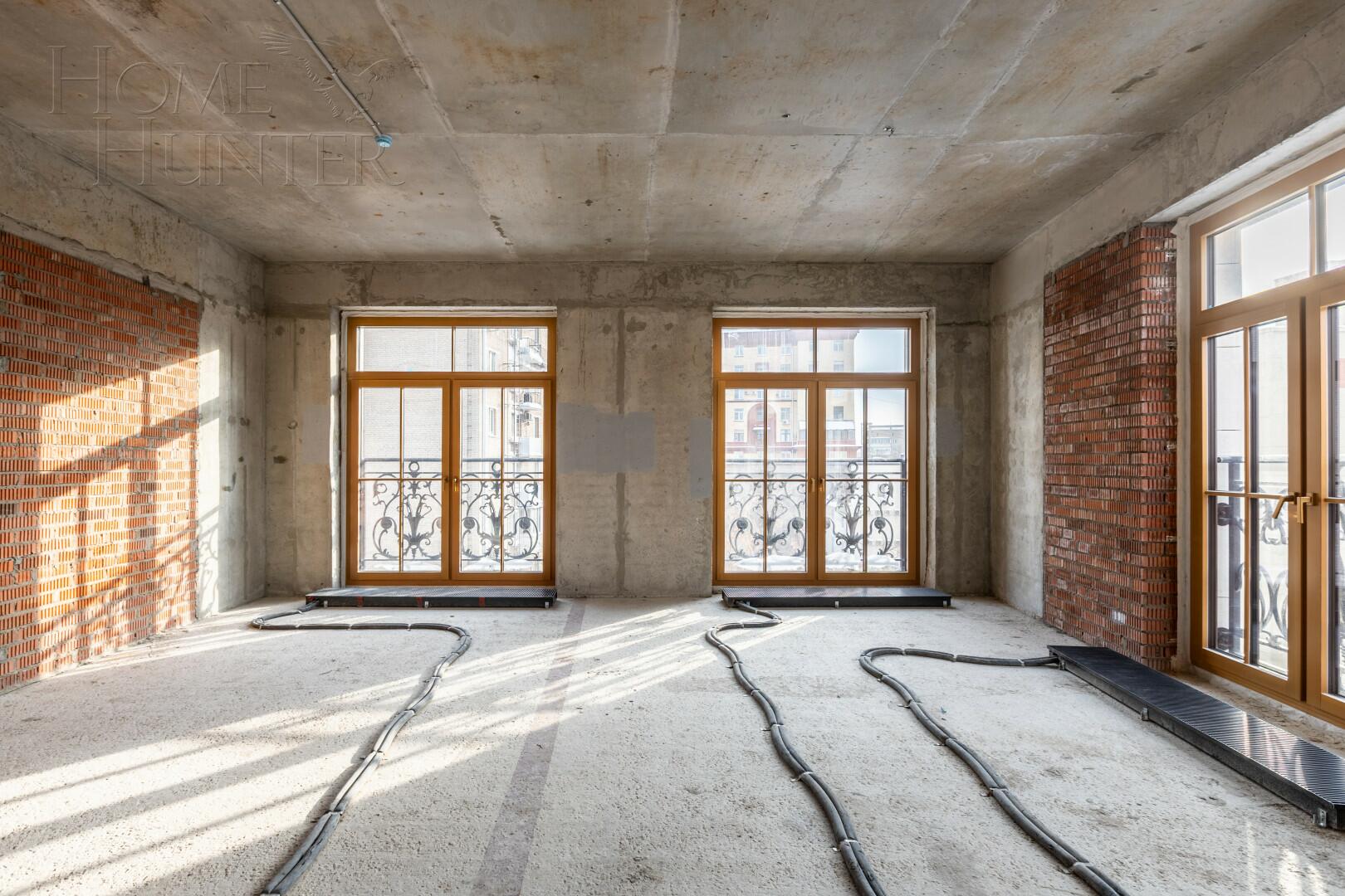 4-КОМН. КВАРТИРА БЕЗ ОТДЕЛКИ 111 М² НА 3 ЭТАЖЕ