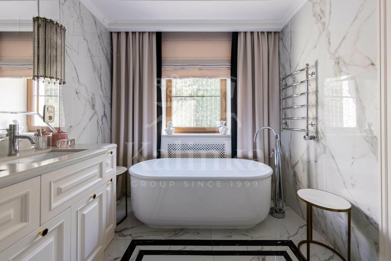 2-этажный коттедж 450 м² с отделкой