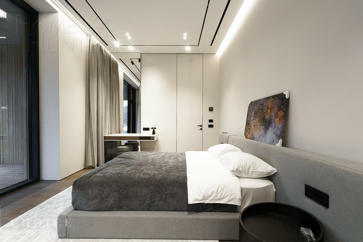 2-этажный коттедж 760 м² с отделкой