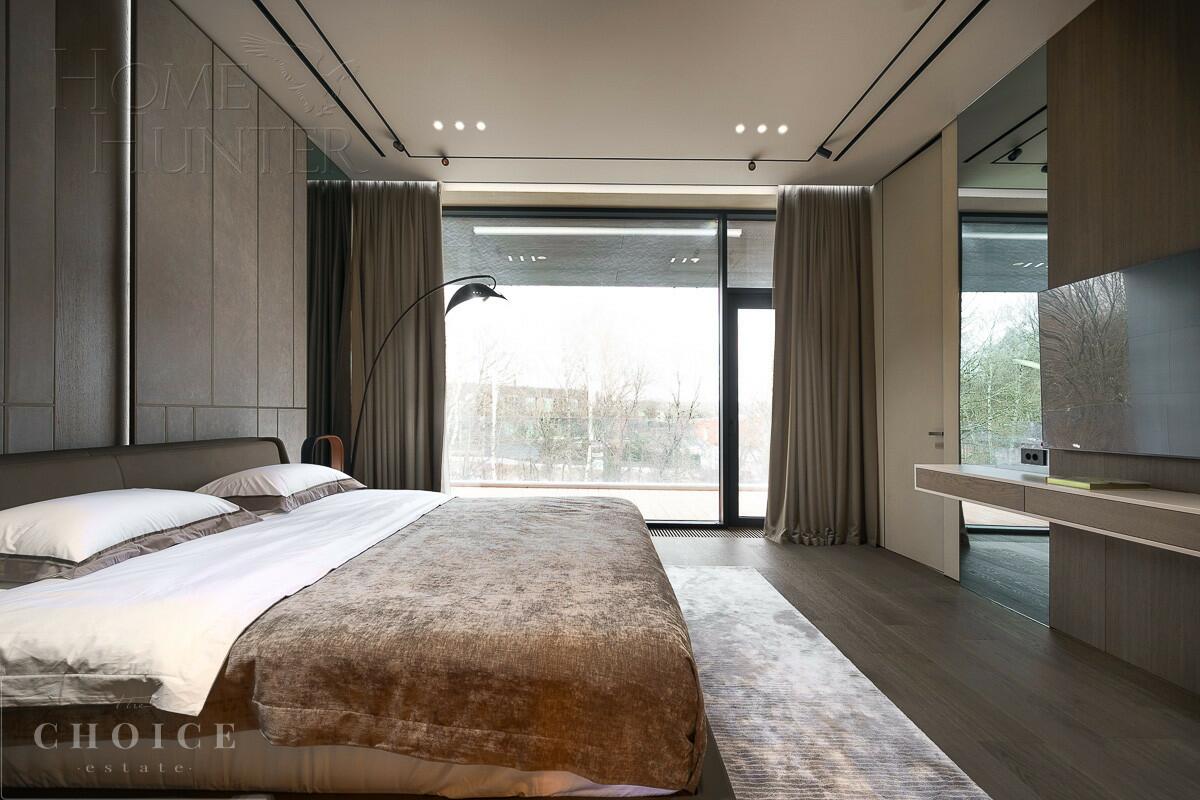 2-этажный коттедж 760 м² с отделкой