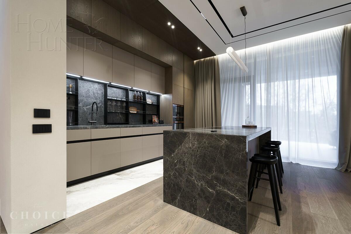 2-этажный коттедж 760 м² с отделкой