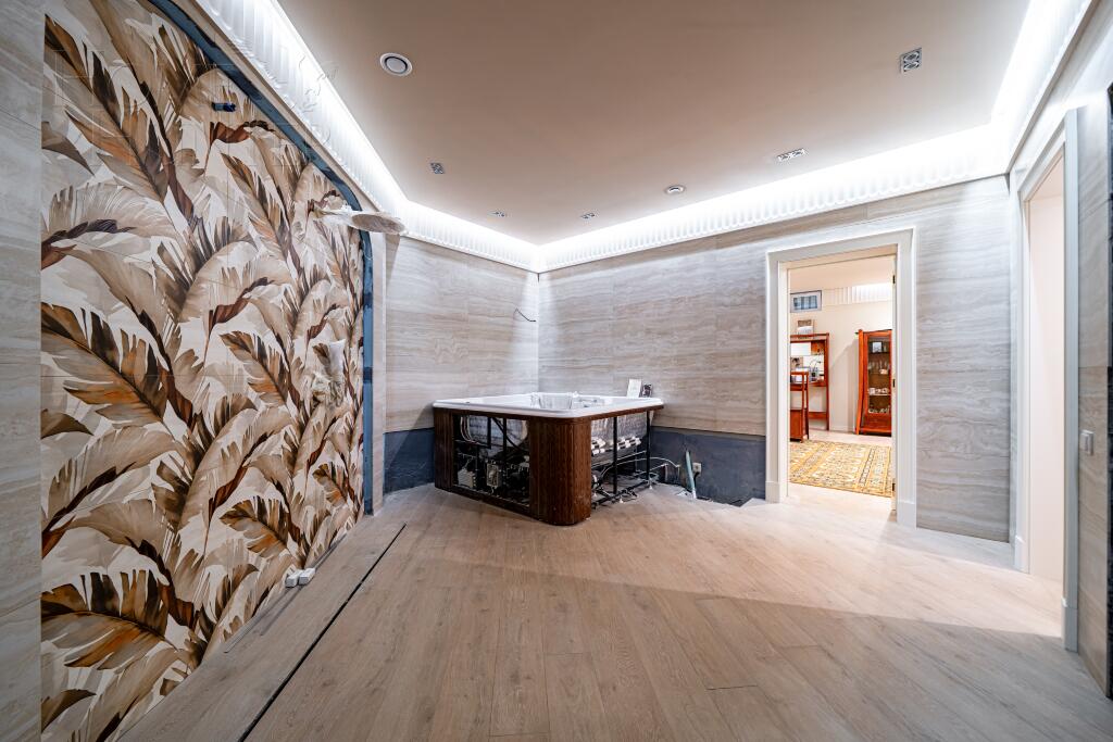 2-этажный коттедж 750 м² с отделкой