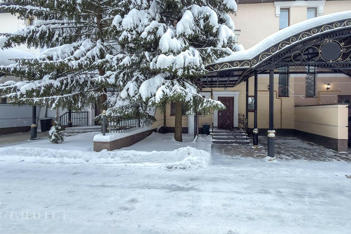 3-этажный таунхаус 270 м² с отделкой