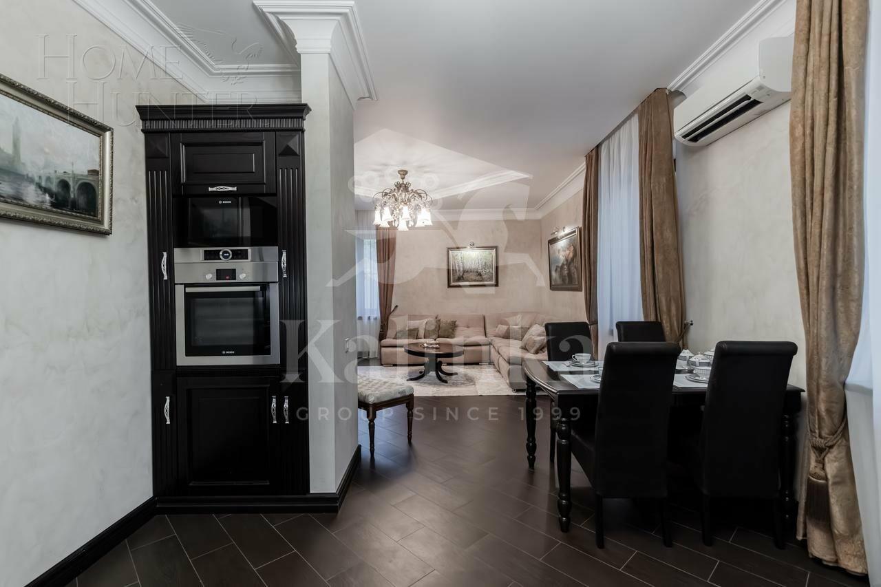 2-этажный коттедж 450 м² с отделкой