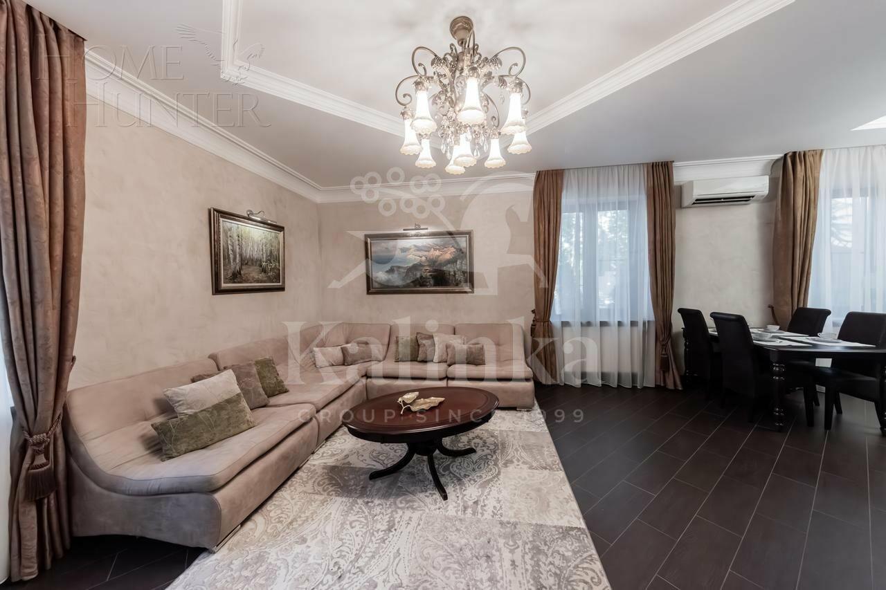 2-этажный коттедж 450 м² с отделкой