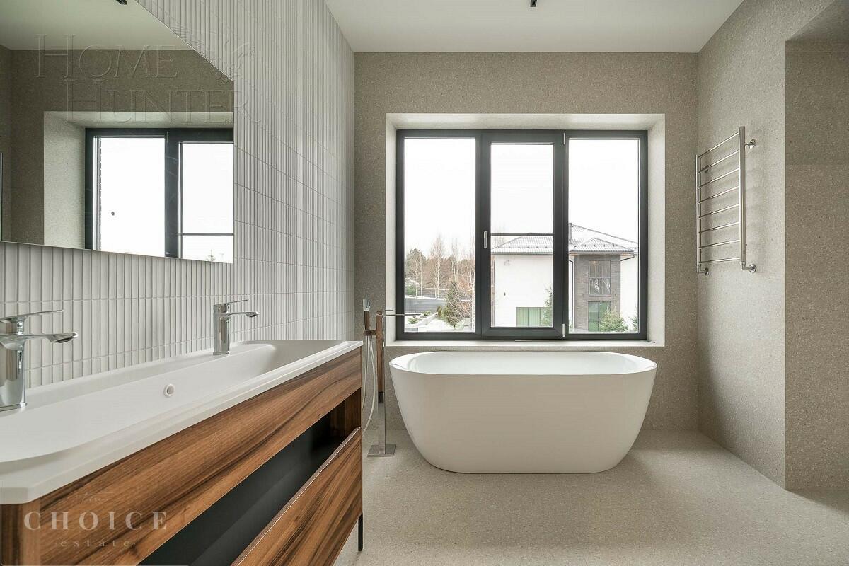 2-этажный коттедж 290 м² с отделкой