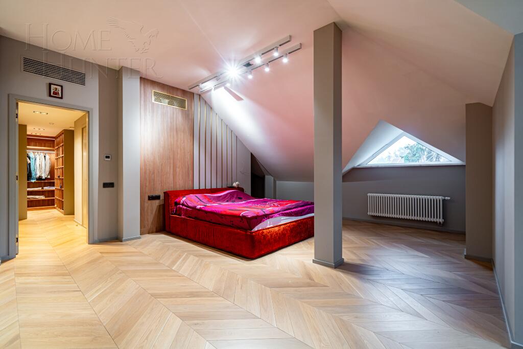 2-этажный коттедж 750 м² с отделкой