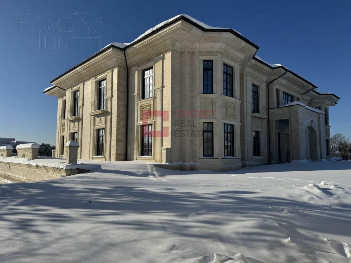 2-этажный коттедж 3 600 м² без отделки