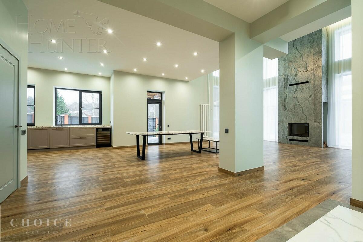 2-этажный коттедж 290 м² с отделкой