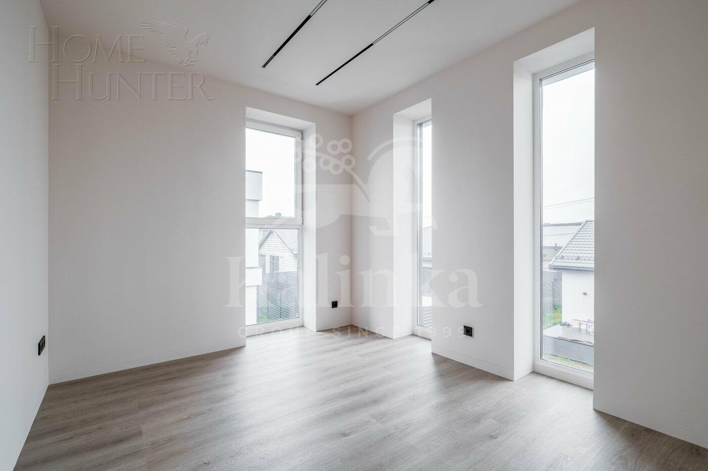 2-этажный коттедж 200 м² с отделкой