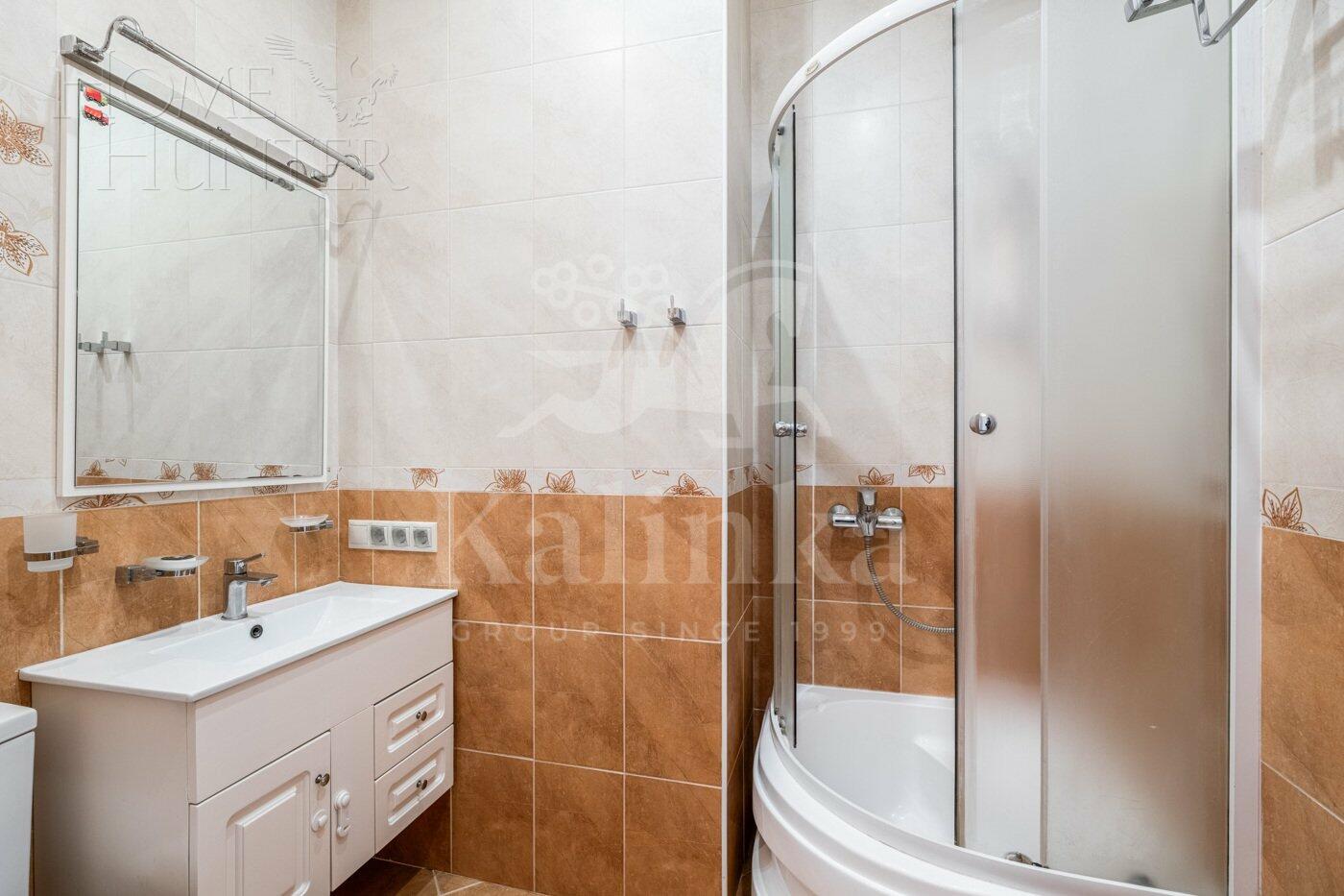 2-этажный коттедж 350 м² с отделкой