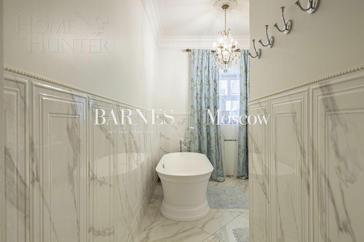 5-КОМН. КВАРТИРА С ОТДЕЛКОЙ 141.2 М² НА 2 ЭТАЖЕ