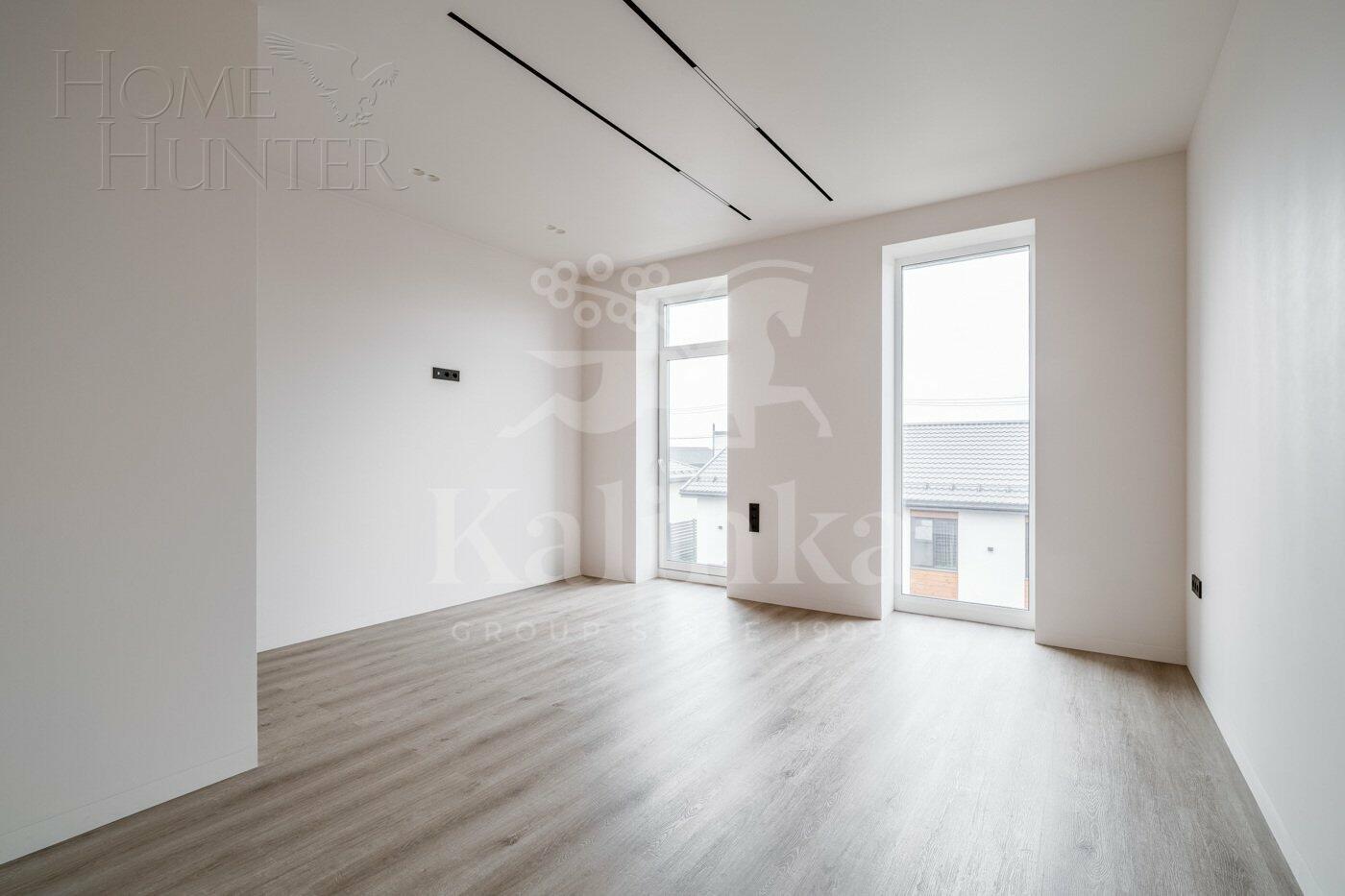 2-этажный коттедж 200 м² с отделкой