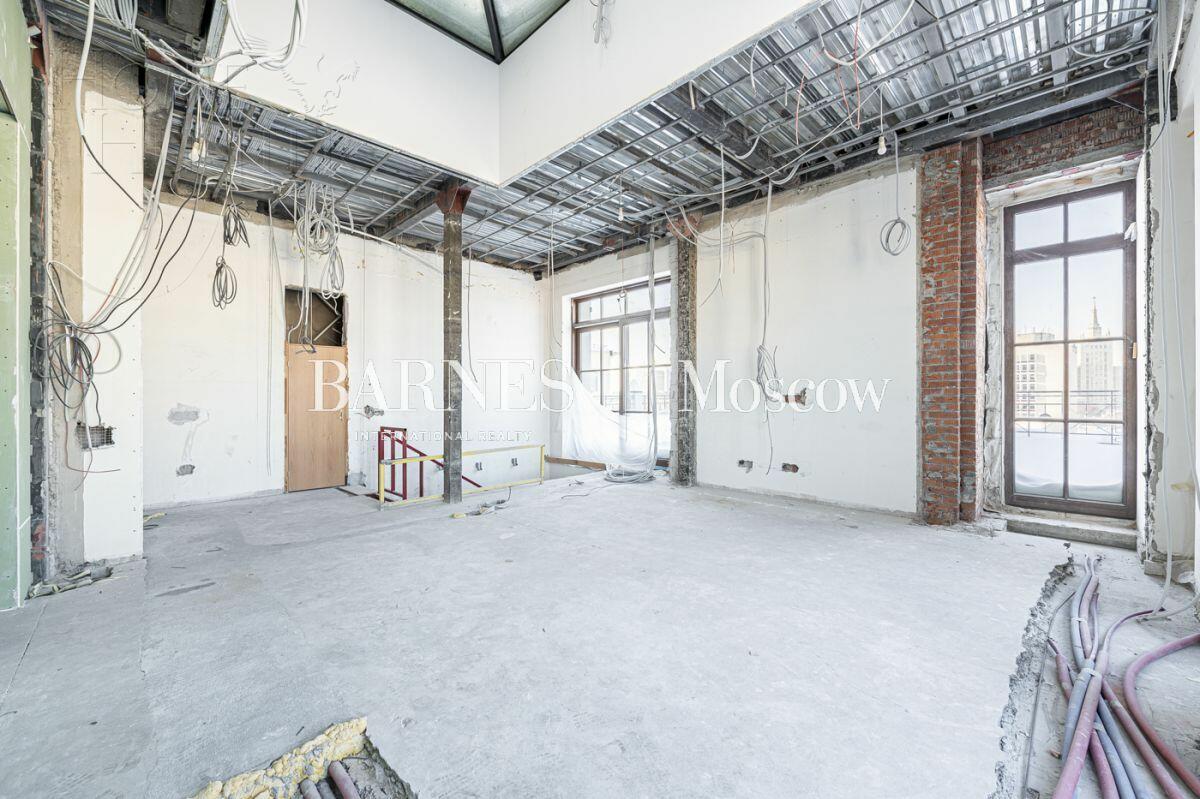 2-УРОВНЕВЫЙ ПЕНТХАУС БЕЗ ОТДЕЛКИ 321.9 М² НА 7 ЭТАЖЕ