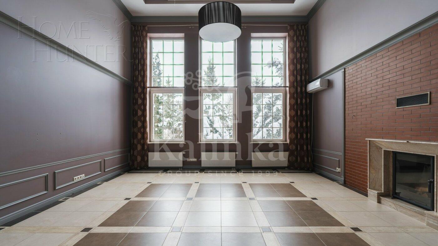 2-этажный коттедж 500 м² с отделкой