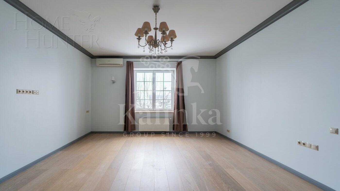 2-этажный коттедж 500 м² с отделкой