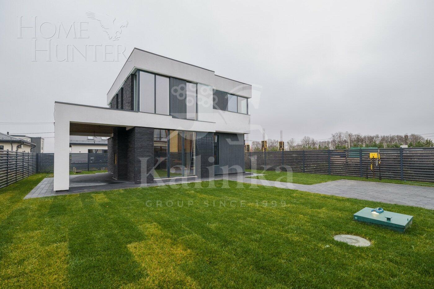 2-этажный коттедж 200 м² с отделкой